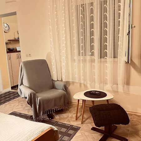 Apartments - Rooms Vesna Primošten Екстериор снимка