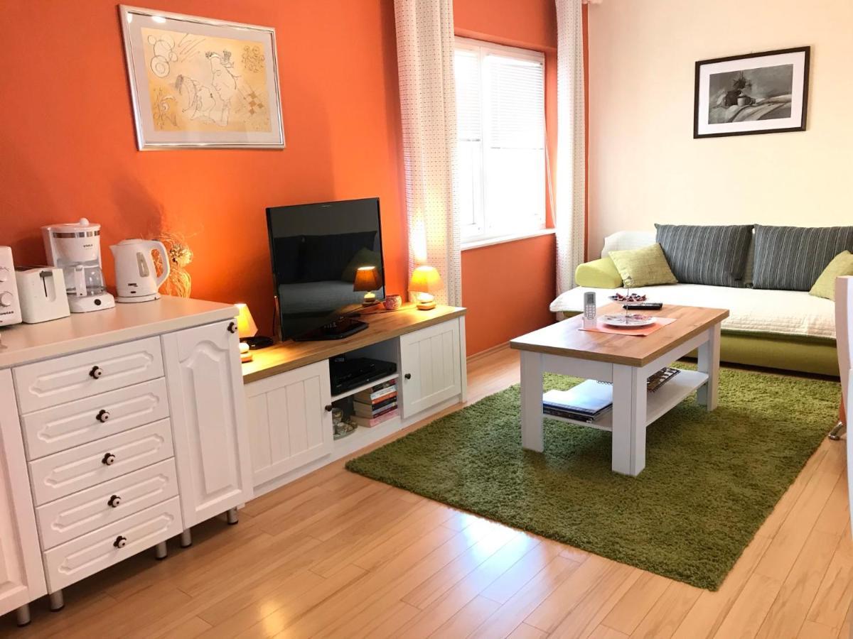 Apartments - Rooms Vesna Primošten Екстериор снимка