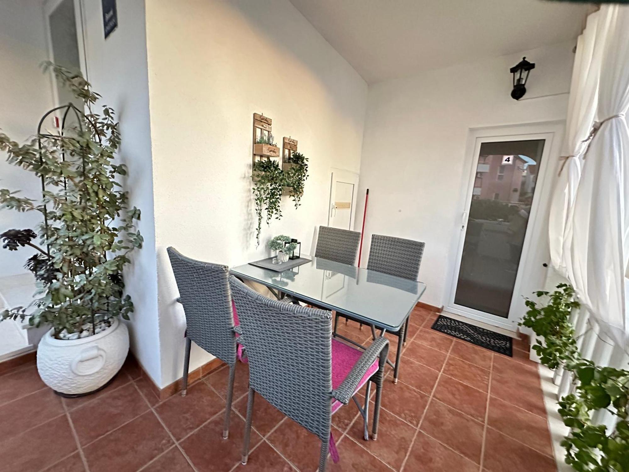 Apartments - Rooms Vesna Primošten Екстериор снимка