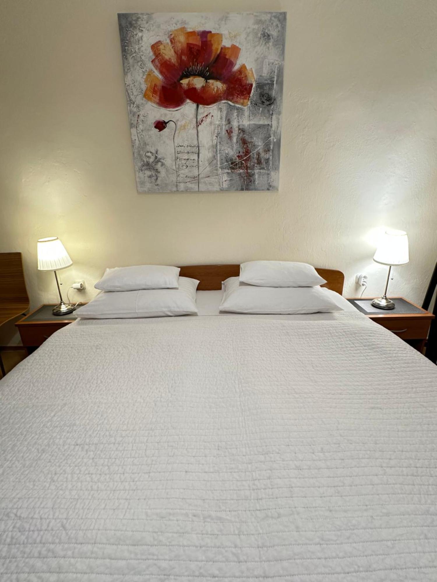 Apartments - Rooms Vesna Primošten Екстериор снимка