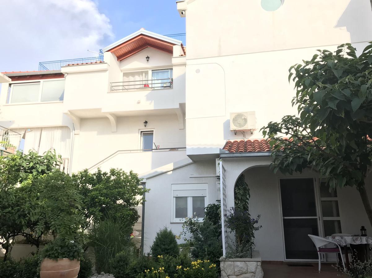 Apartments - Rooms Vesna Primošten Екстериор снимка